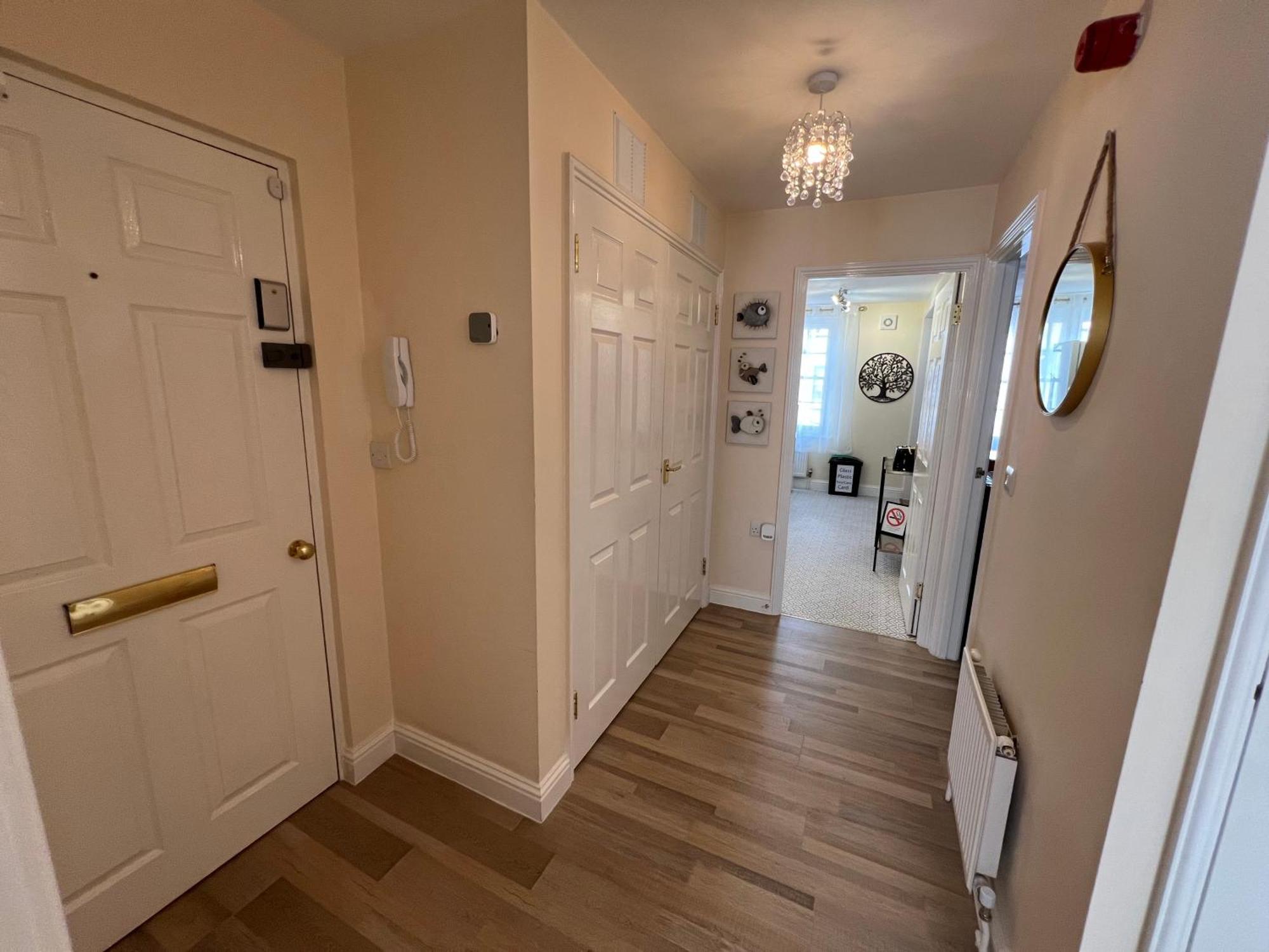 Glastonbury High Street Sanctuary- 2 Bd, Sleeps 4 Екстериор снимка