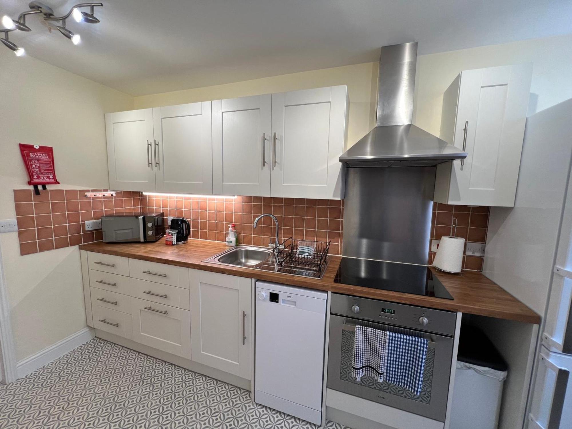 Glastonbury High Street Sanctuary- 2 Bd, Sleeps 4 Екстериор снимка